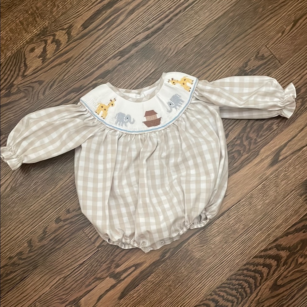 Stitchy Fish Smocked Noah’s Ark Bubble 6mo runs big